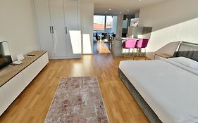 Vienna Lotus Apartments